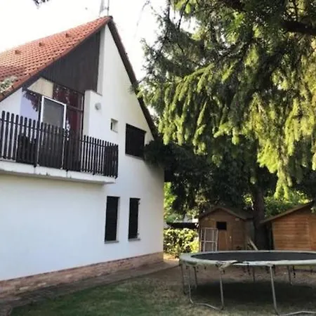 Holiday home Hegyi Nyaralo Balatonszemes